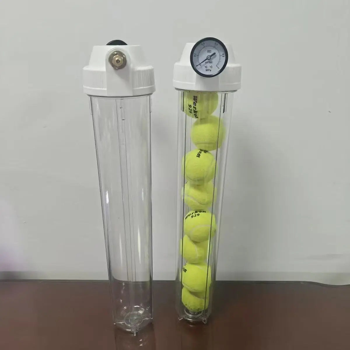 The Tennis Pressure Tank Can Hold 4/8 Tennis Balls Lt Is Leak Proof And Can Inflate Greatly Extending The Practical Life